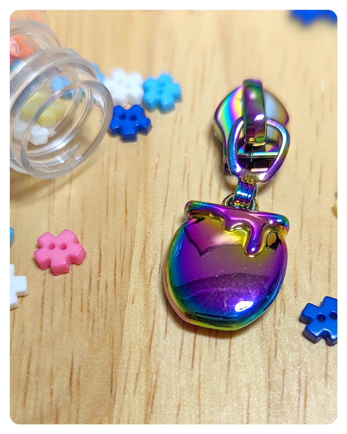 Size #5 Nylon Zipper Pull - Honey Pot