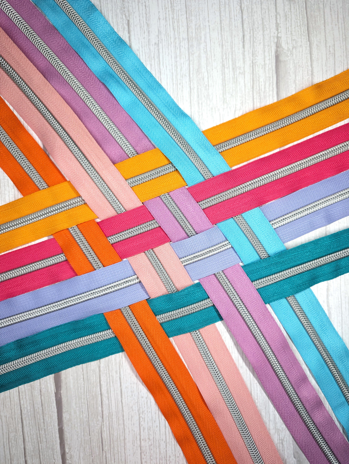 #5 (Upsized) Happy Colours Zipper Bundle - 5-yard Bundle